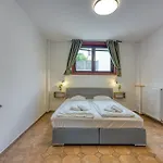 Apartmán Lisjak - *