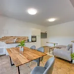 Apartmán Lisjak - *