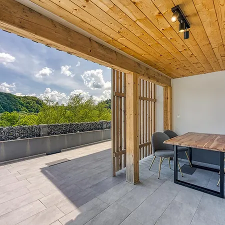 Lisjak - * Подчетртек