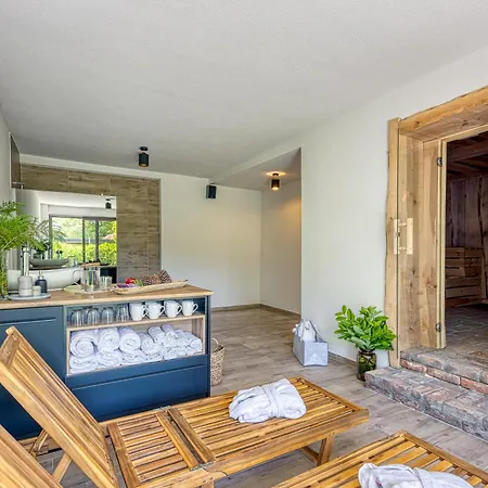 Apartmán Lisjak - *