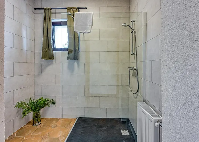 Lisjak - 아파트 포드체트르테크