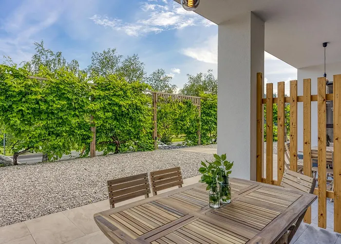 Lisjak - * פודצ'טרטק